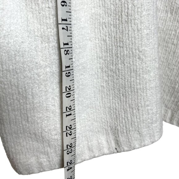 Atlantis Fleece White Long-Sleeve Pullover, S - Picture 7 of 8